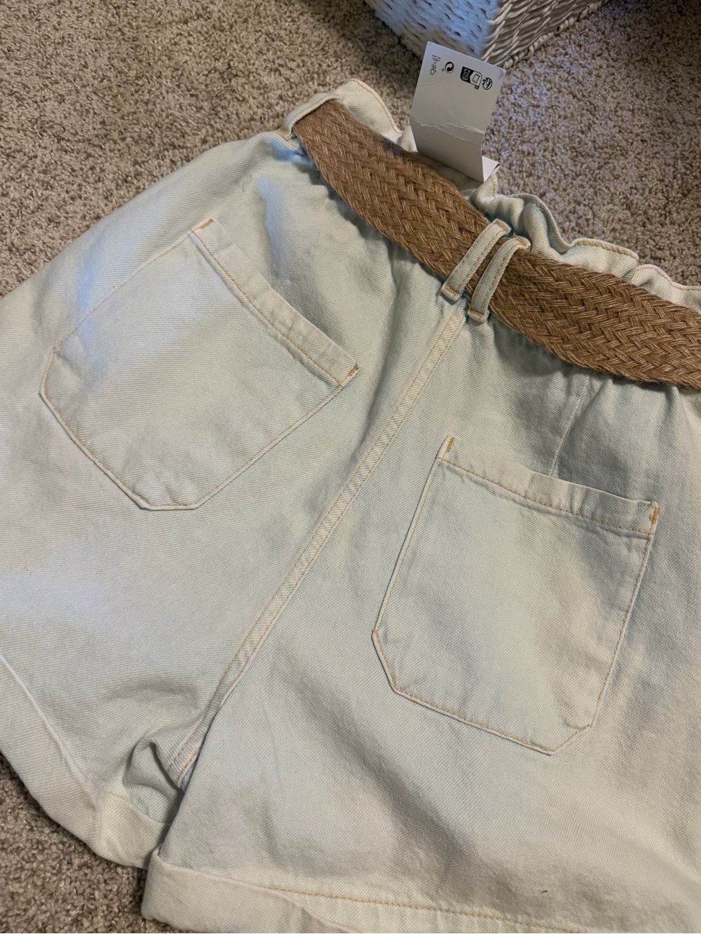 ZARA NWT Pale light Blue High-Waist Paperbag Denim Shorts with Woven Tan Belt - Picture 4 of 5